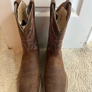 Ariat Brown Cowboy Boots with Distressed Leather and Western Stitching